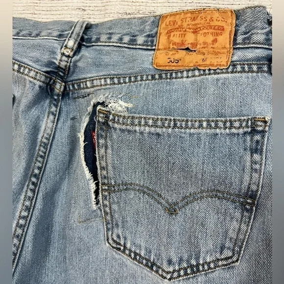 Vintage Levi’s 505 Upcycled Patchwork Distressed Denim Jeans Size 34 - Picture 6 of 15